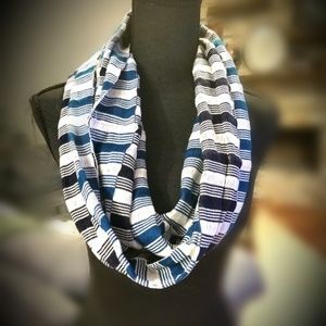 Noonday Feliz Infinity Scarf